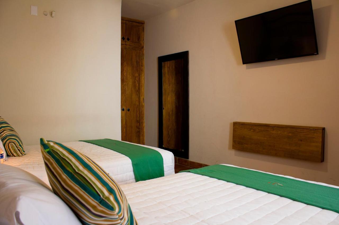Hotel Puerta San Pedro Tlaquepaque Zewnętrze zdjęcie