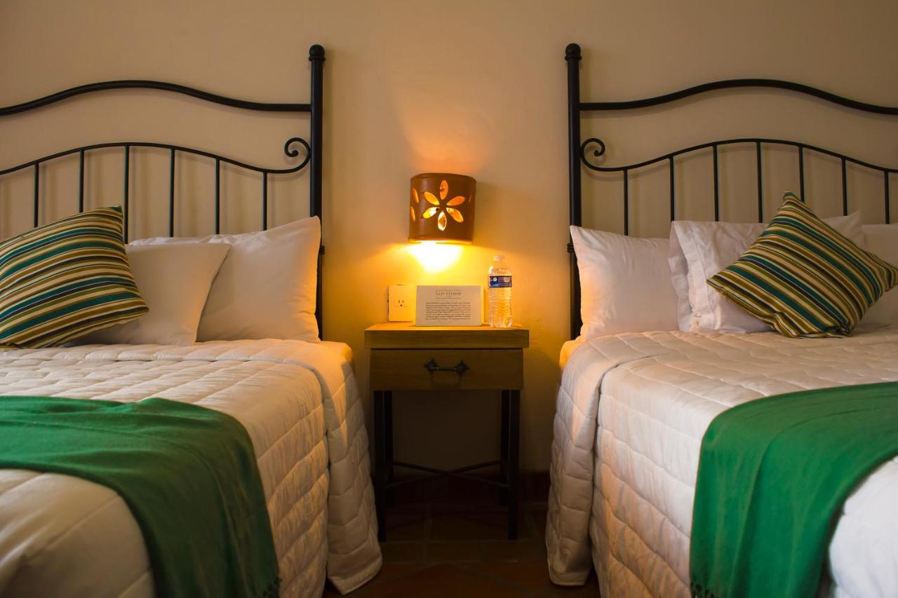 Hotel Puerta San Pedro Tlaquepaque Zewnętrze zdjęcie